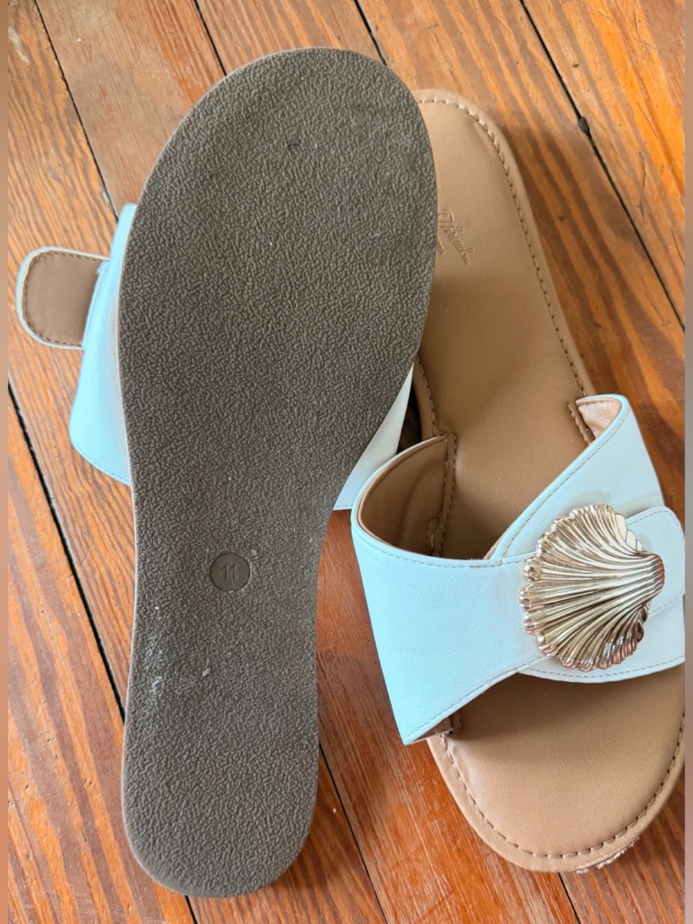 Universal Thread Nesryn Shell Sandals - Picture 3 of 4
